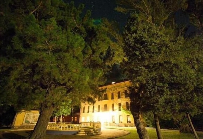 Landelijk hotel Balneario Almeida Dama Verde