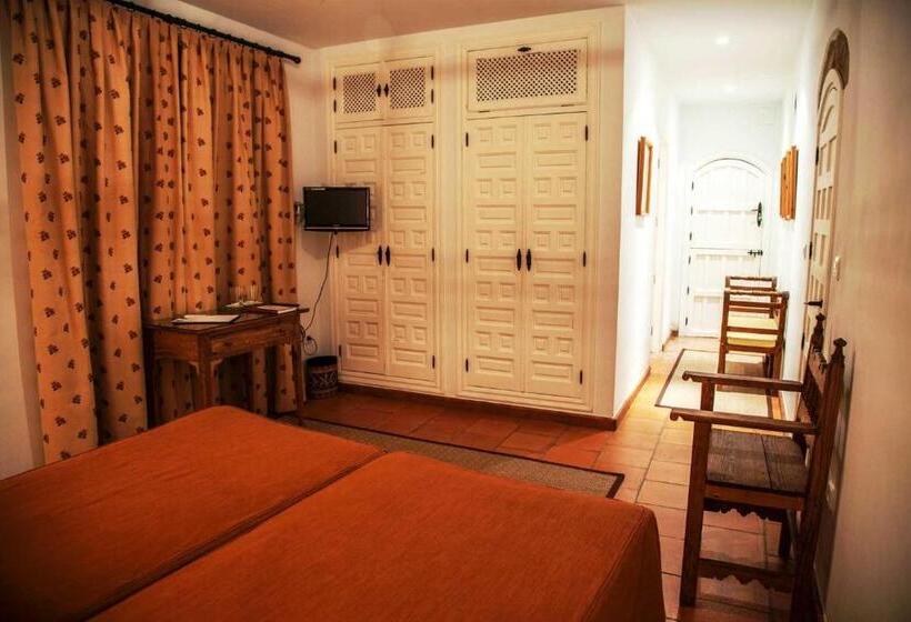 Сельский отель Boutique Casa De Orellana