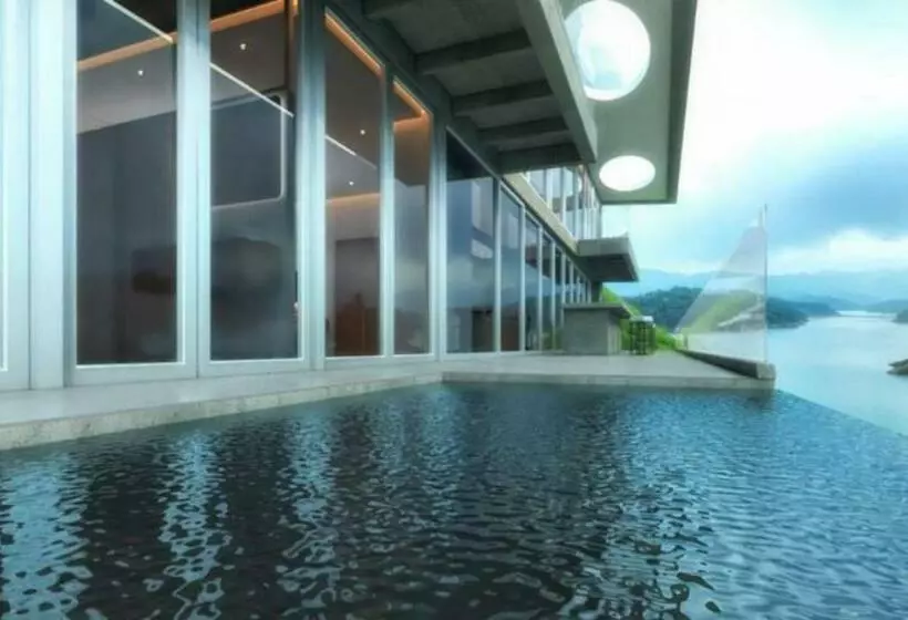 Aamiaismajoitus (B&B) The Elemynt Mansion