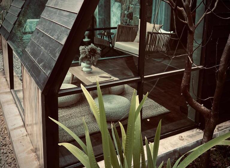 تختخواب و صبحانه Twilight Forest