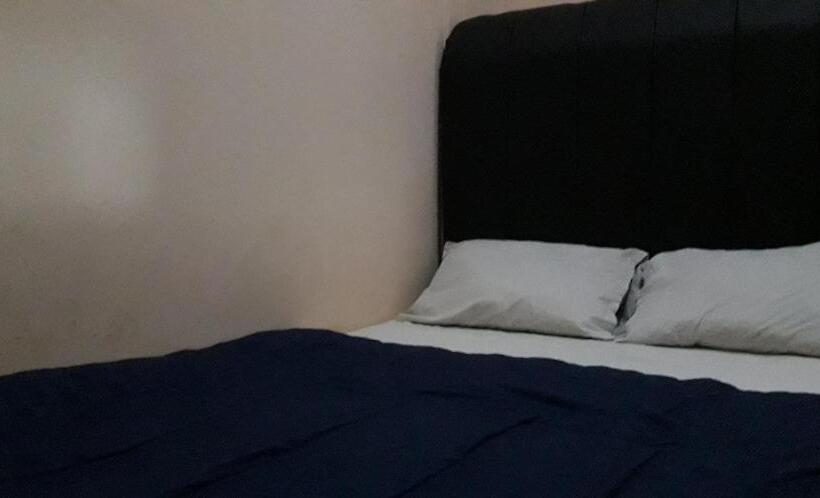 فندق Oyo 90706 Kost Alam Jaya Syariah