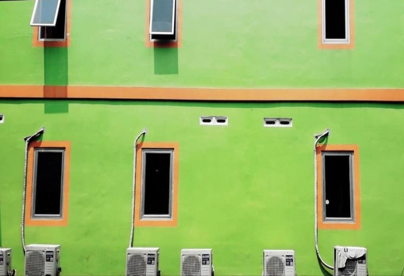 فندق Oyo 90706 Kost Alam Jaya Syariah