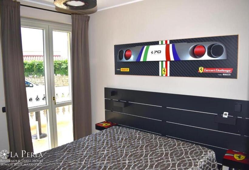 Пансион La Perla Guest House