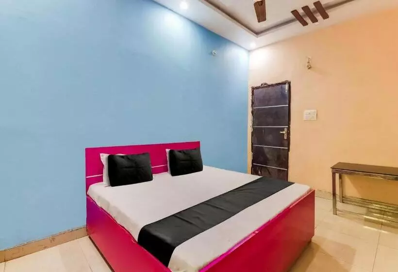 Hotelli Pop 83297 Khard Palace