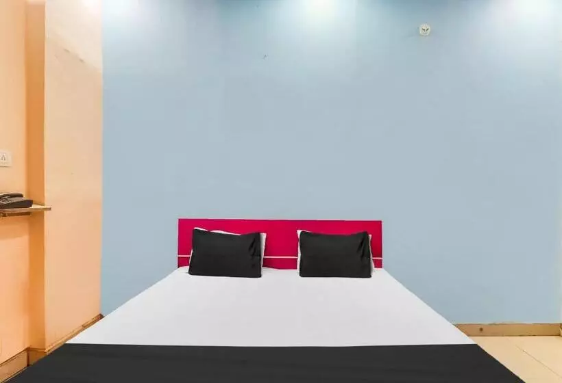 Hotelli Pop 83297 Khard Palace