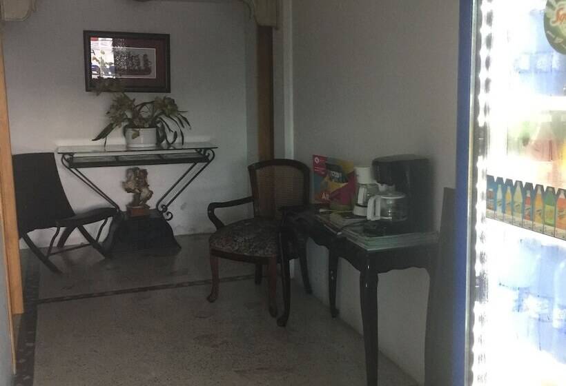 فندق Real San Luis