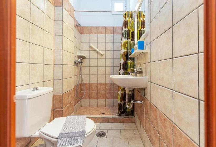 Отель Riviera Seaside