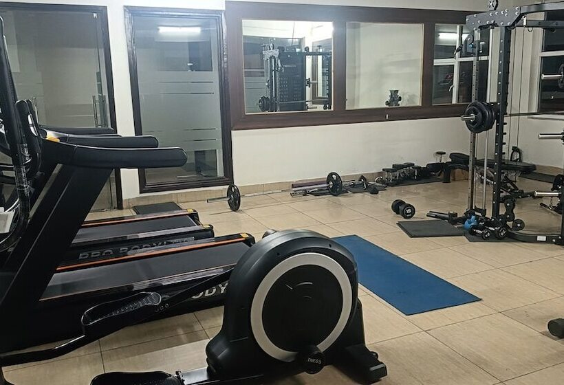 هتل The Emerald Grand