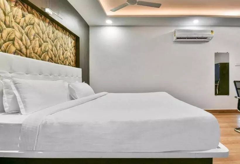 Super Collection O 80868 Hotel Addiction