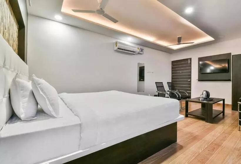 Super Collection O 80868 Hotel Addiction