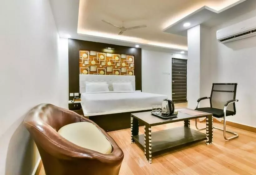 Super Collection O 80868 Hotel Addiction