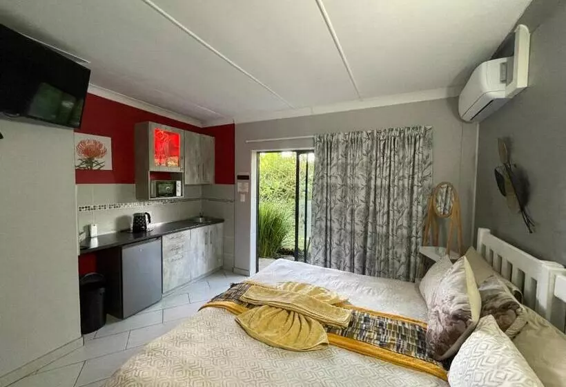 ペンション Che La Moir Guesthouse
