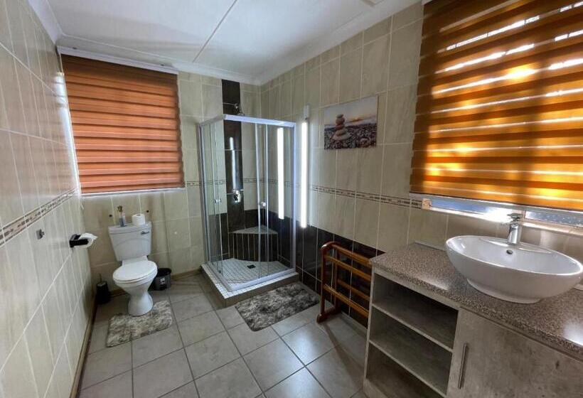 Pension Che La Moir Guesthouse