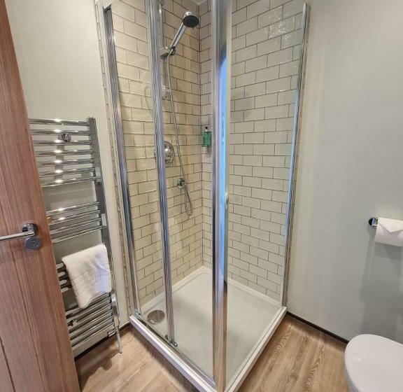 فندق صغير The Stork