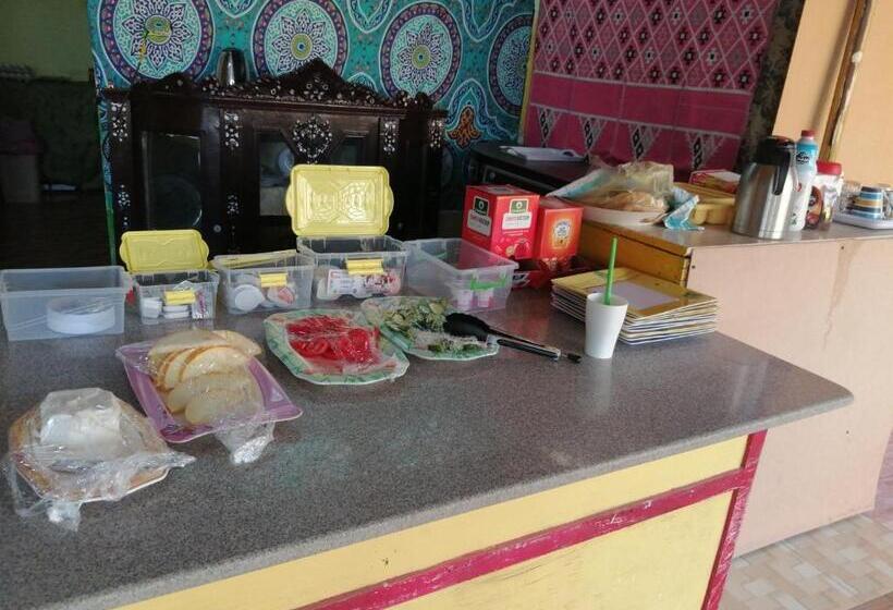 Bob Marley Hotel Luxor & Restaurant