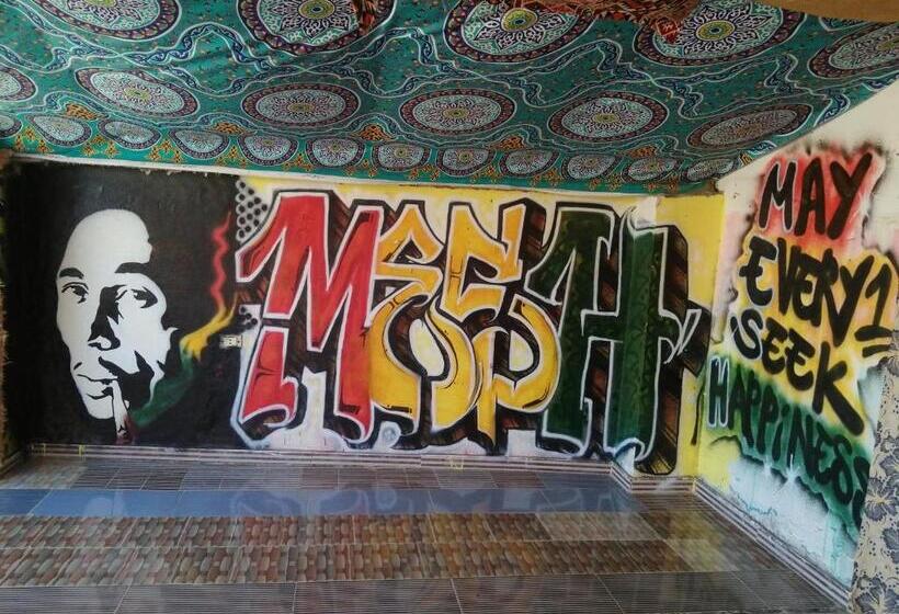 Bob Marley Hotel Luxor & Restaurant