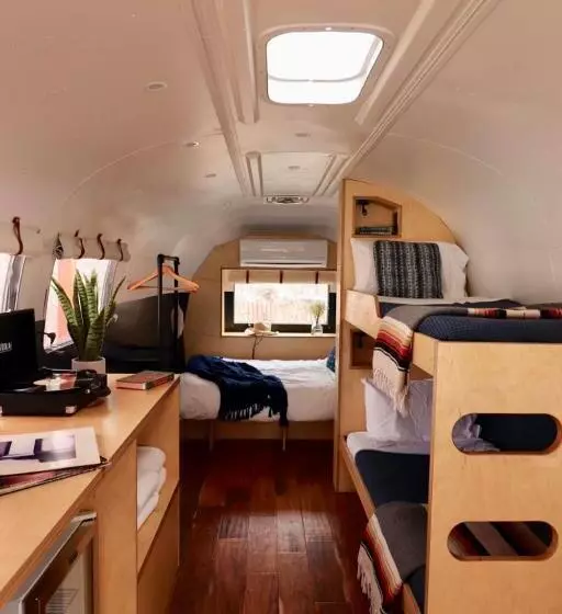 ホテル Amigo Motor Lodge