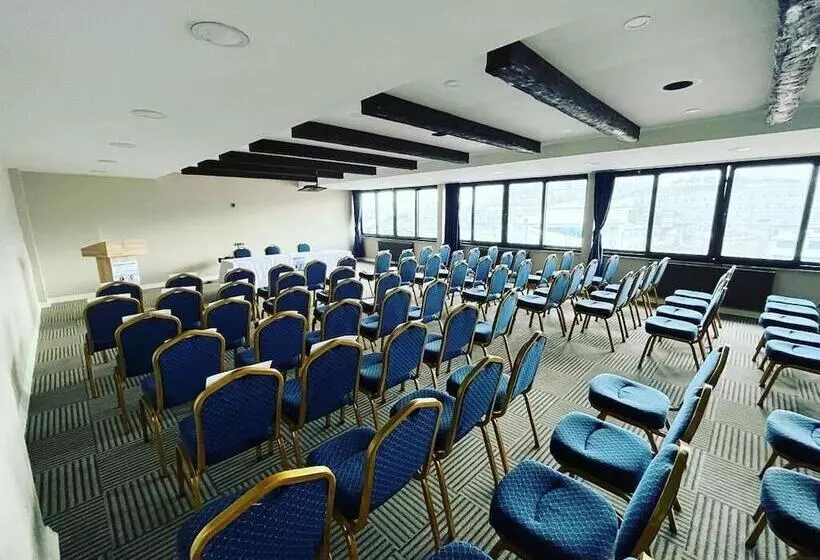 هتل Grand Catalkaya