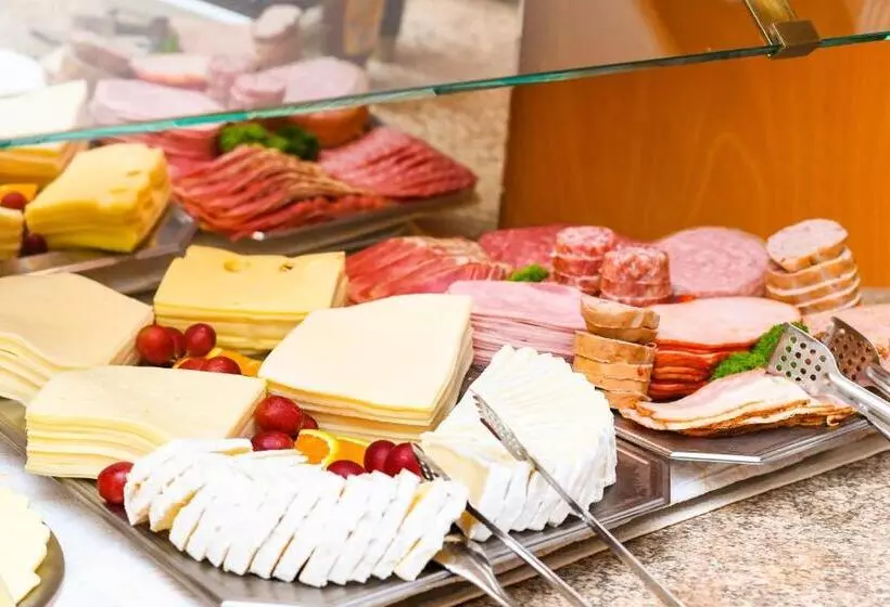 هتل Pension Störtebeker