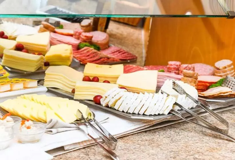 هتل Pension Störtebeker