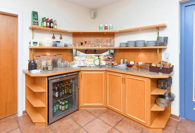 Отель Pension Störtebeker