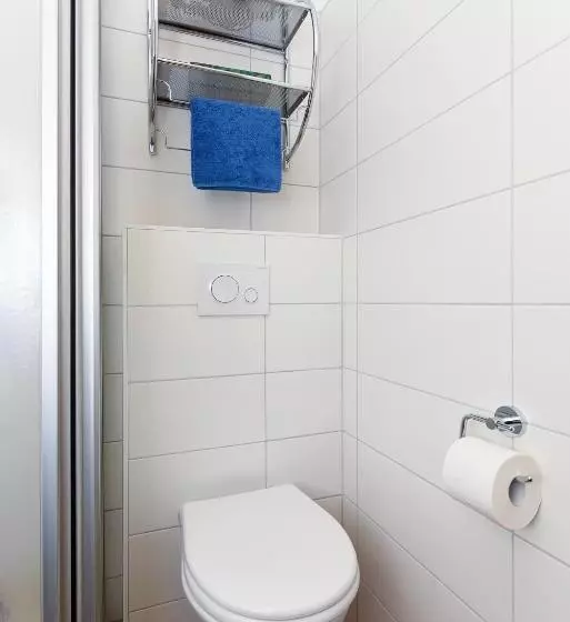 هتل Pension Störtebeker