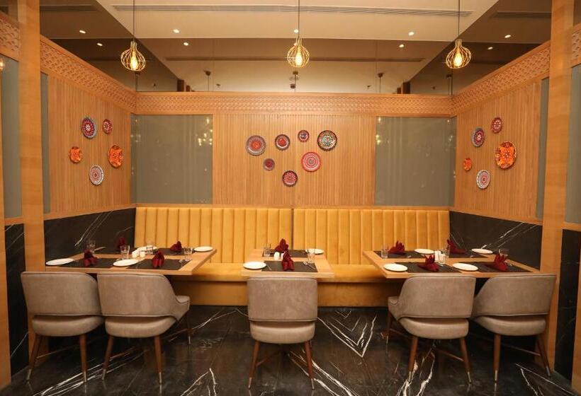 Отель Regenta Central Udaipur