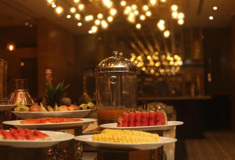 Отель Regenta Central Udaipur