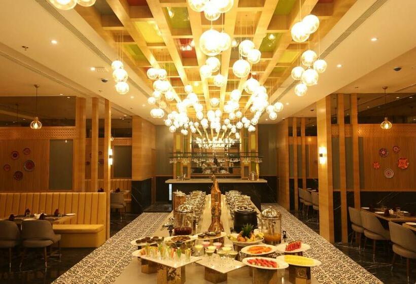 Отель Regenta Central Udaipur