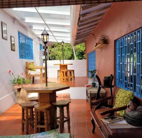 ユースホステル Posada Ecoturística Rogitama