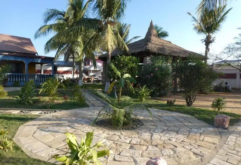 تختخواب و صبحانه Bohobé Naboty