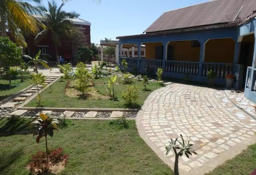 تختخواب و صبحانه Bohobé Naboty