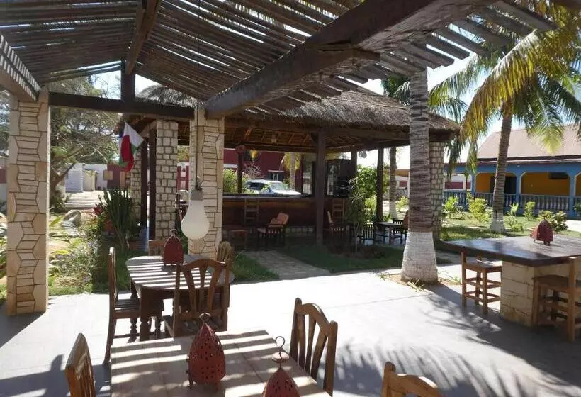 تختخواب و صبحانه Bohobé Naboty