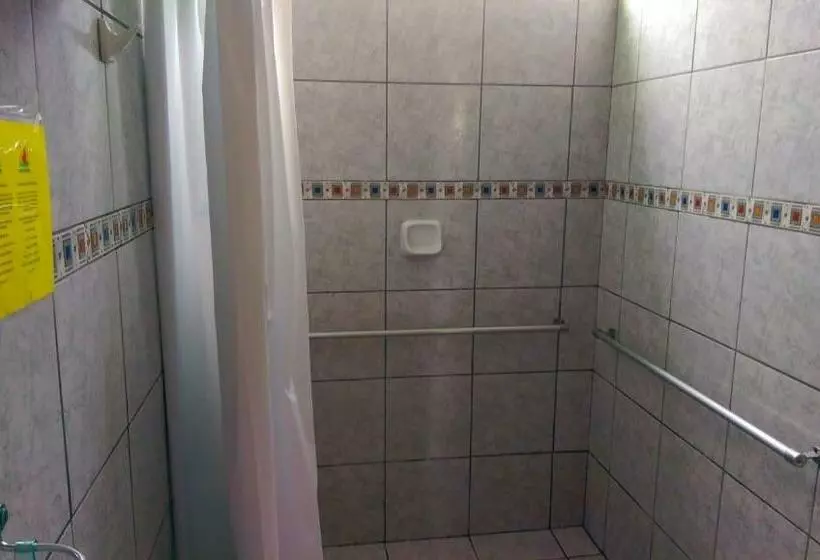 هتل Amotape Home