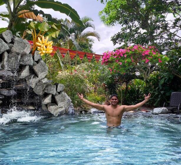 Hotel Hosteria El Edén De Maria Isabel