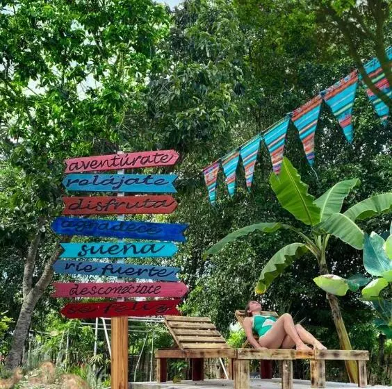 ホテル Hosteria El Edén De Maria Isabel