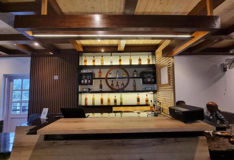 בית מלון כפרי Satyadev Grand