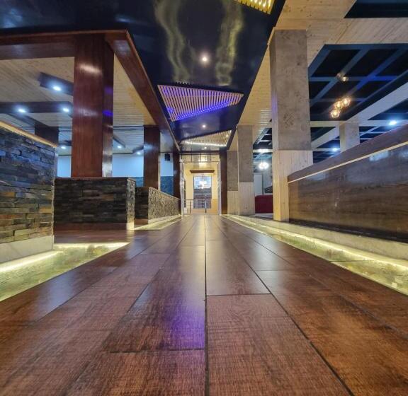 בית מלון כפרי Satyadev Grand