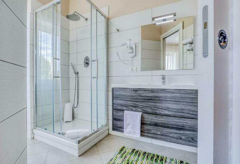 پانسیون Asso Residence Centro