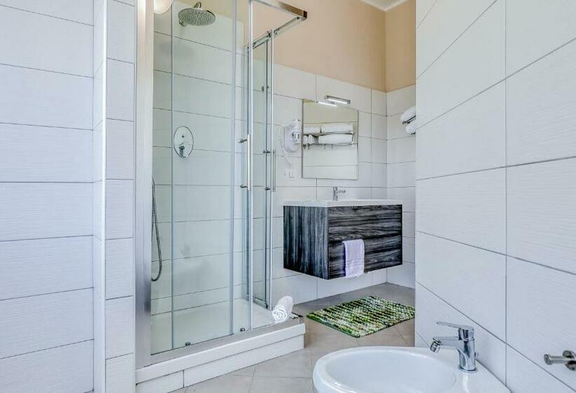 پانسیون Asso Residence Centro