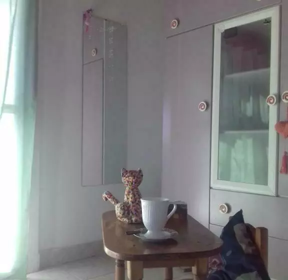 Majatalo Casa De Franchesca Hostel