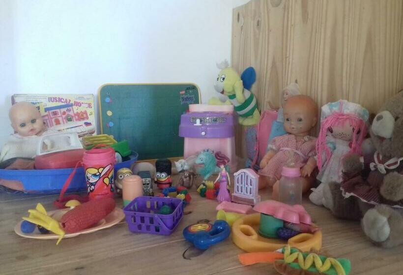 Pension (Hôtel basse catégorie) Casa De Franchesca Hostel