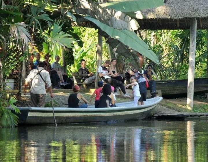 펜션 Misahualli Laguna Paikawe B&b