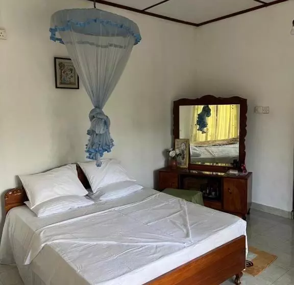 Majatalo Summer Ridge   Homestay