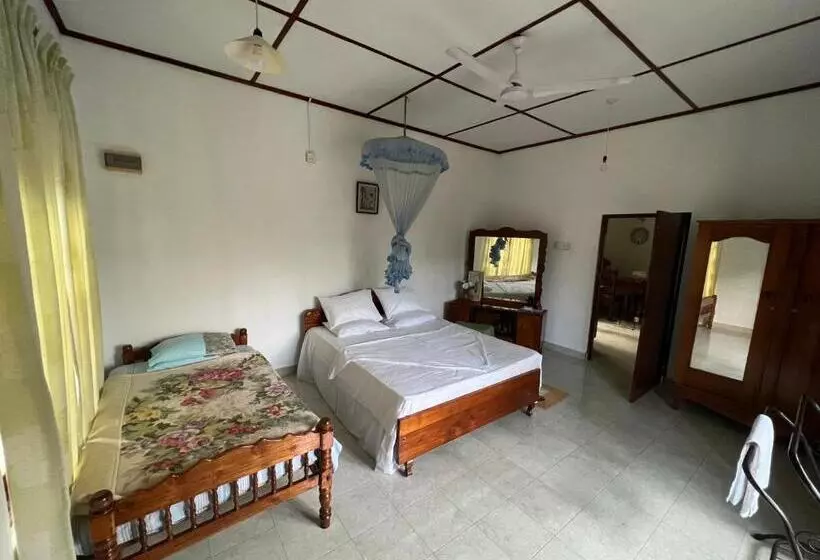 Majatalo Summer Ridge   Homestay