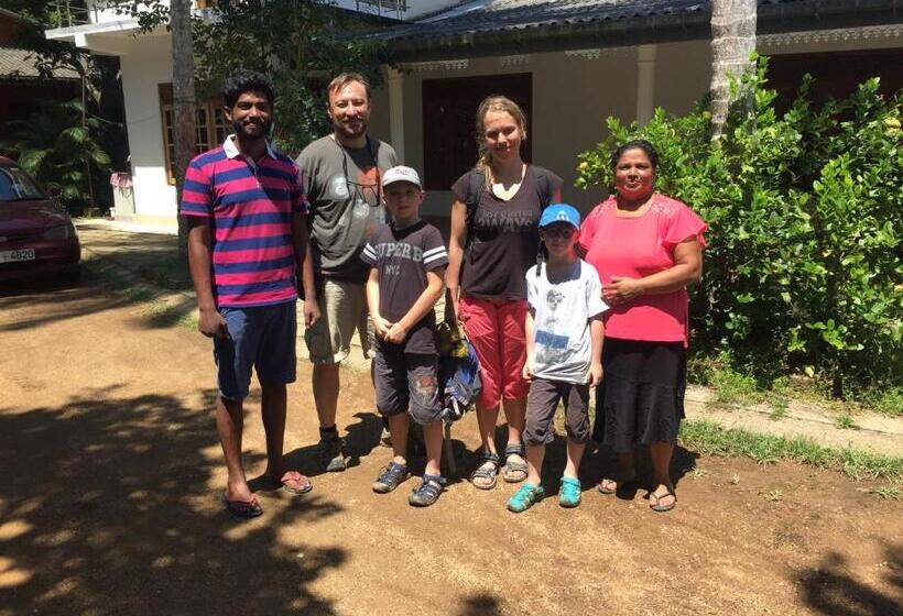 Majatalo Summer Ridge   Homestay