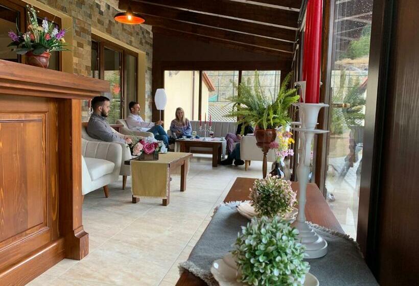 Pensiunea Colț Din Rai