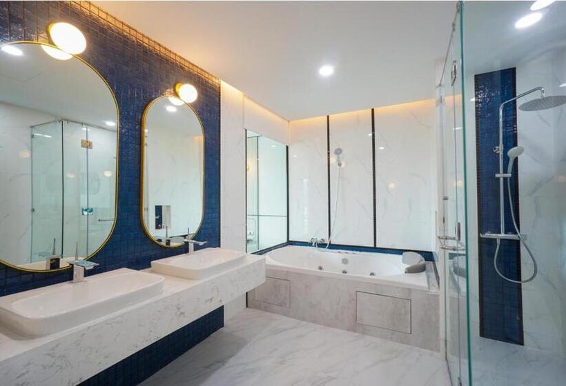 Poolrada Boutique Hotel   Sha Plus