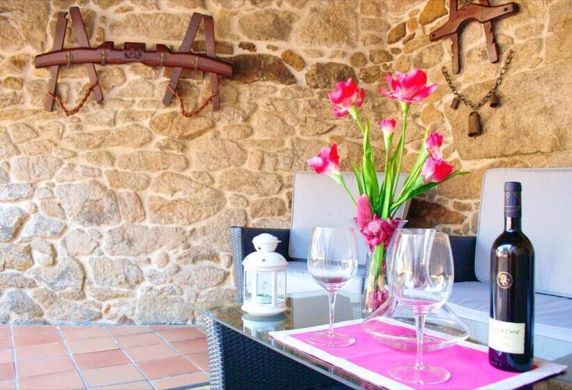 Elegant House In Cuntis With Pool