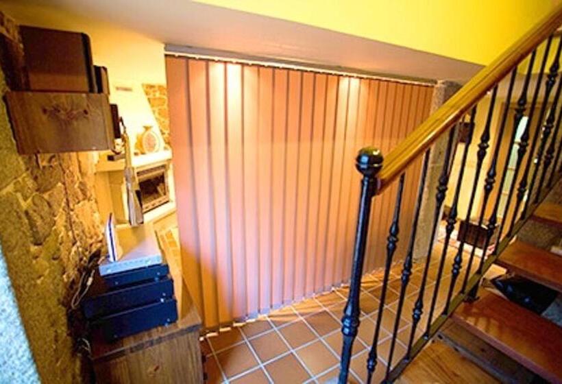 Elegant House In Cuntis With Pool